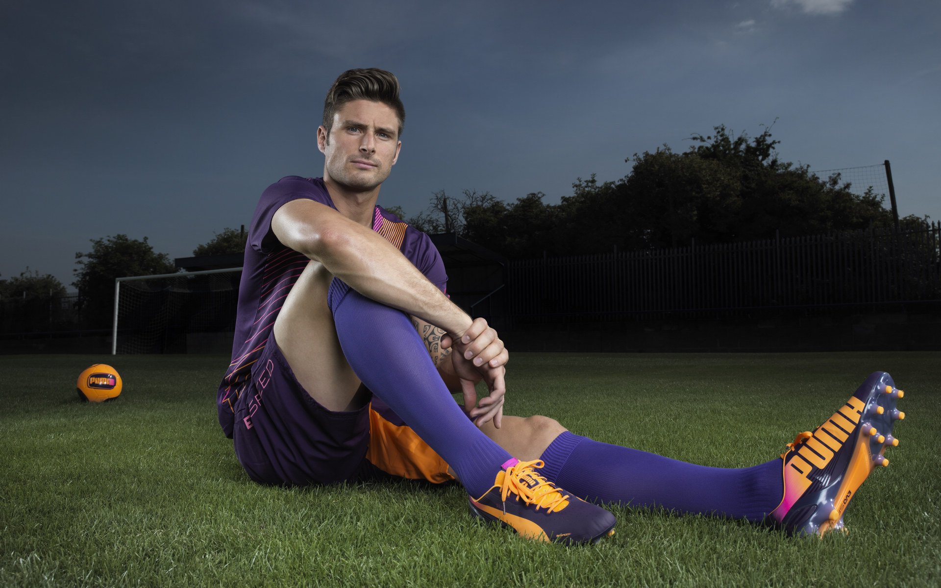 FB体育下载-里程碑之夜，乔治狂砍40+三双，独行侠主场击溃联盟第一凯尔特人