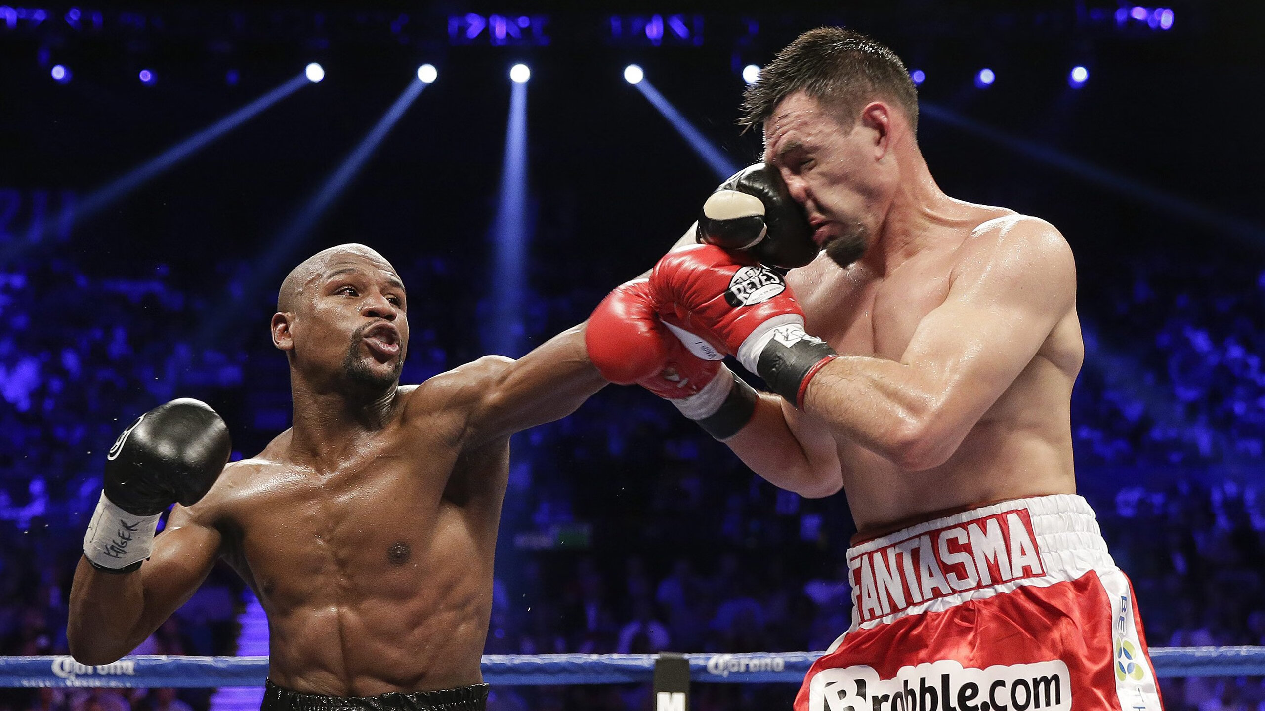 FB体育网页版-两场颠覆，当伊拉克掀翻国米，卡马文加的刀锋如何刺破足球世界的秩序